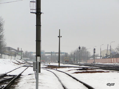 Первый путь до "мохового" переезда весь в стаканах