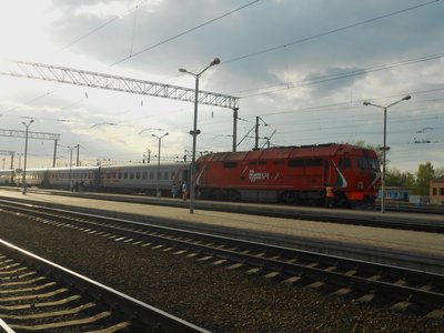 ТЭП70БС-147 с 80-м поездом