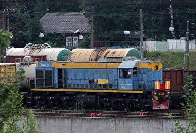 Сегодня через Минск проежал очередной локомотив из Калининграда. И это был ТЭМ18Д-001