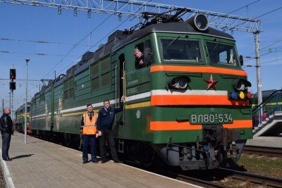 Исторический момент с прибытием первого электровоза ВЛ80С в Буда-Кошелево