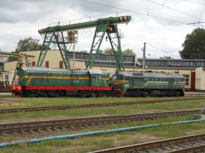 ЧМЭ3-2755 и М62-1172