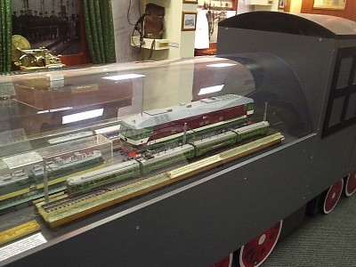 Модели ПС внутри "паровоза"